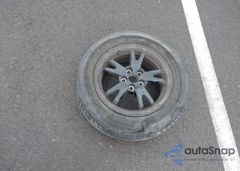 2013 Toyota Prius Four z USA, uszkodzony, nr VIN JTDKN3DU1D5594406